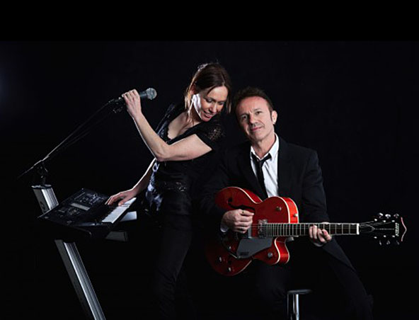 Frank And Aimee Music Duo Melbourne - Acoustic Wedding Singers Entertainers