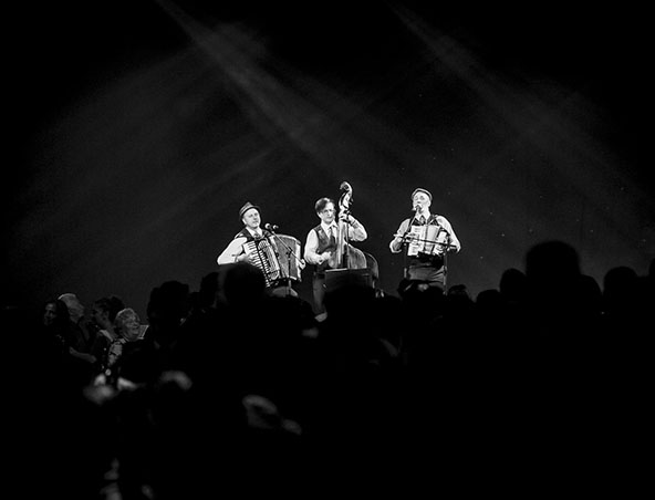 Melbourne Italian Band - Music Trio - Entertainers Musicians